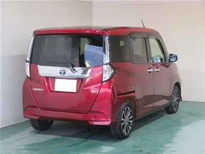 TOYOTA ROOMY 2021 с аукциона, 1000cc, пробег 43 000 км