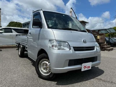 TOYOTA LITE ACE TRUCK