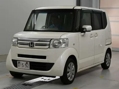 HONDA N BOX  с аукциона, 660cc, пробег 107 000 км