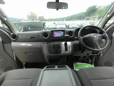 NISSAN NV350 CARAVAN