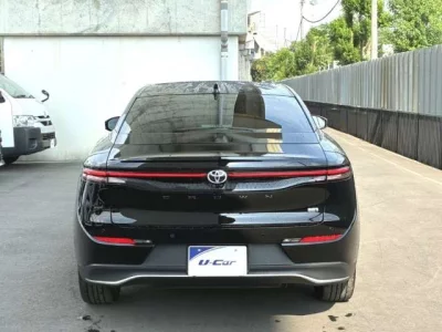 TOYOTA CROWN CROSSOVER