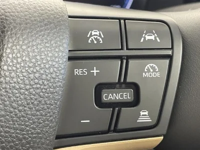 TOYOTA CROWN CROSSOVER