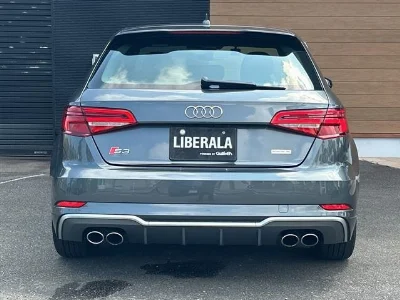 AUDI S3