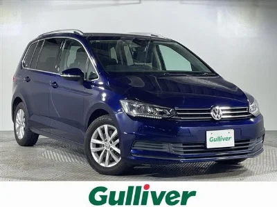 VOLKSWAGEN GOLF TOURAN