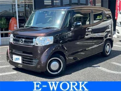 HONDA N BOX SLASH