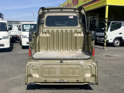 DAIHATSU HIJET VAN