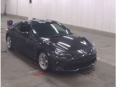 TOYOTA 86