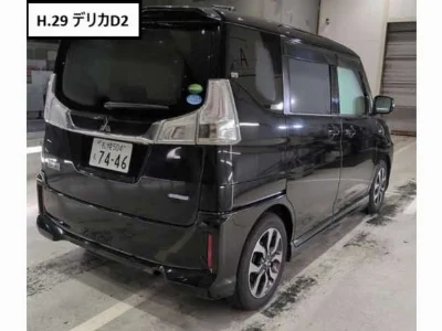 MITSUBISHI DELICA D2