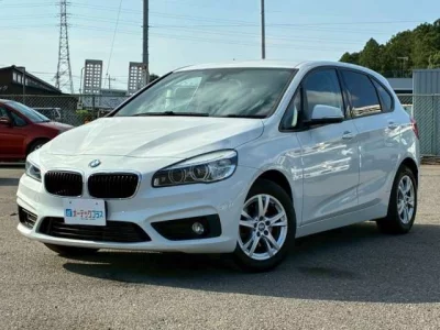 BMW 2 SERIES