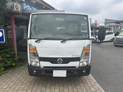 NISSAN ATLAS 2015 с аукциона, 2000cc, пробег 78 000 км