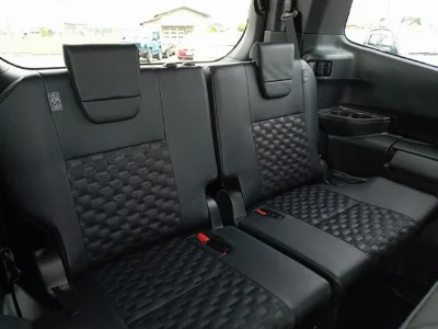 TOYOTA VOXY 2023 с аукциона, 1800cc, пробег 31 000 км