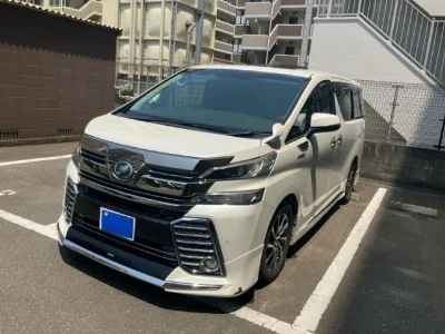 TOYOTA VELLFIRE 2015 с аукциона, 2500cc, пробег 136 000 км