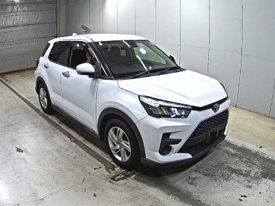 TOYOTA RAIZE 2020 с аукциона, 1000cc, пробег 56 000 км