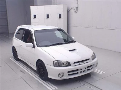 TOYOTA STARLET