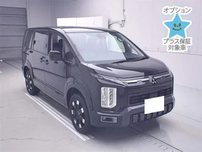 MITSUBISHI DELICA D5