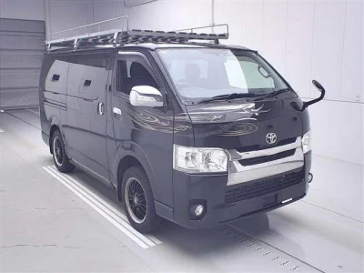 TOYOTA REGIUS ACE VAN