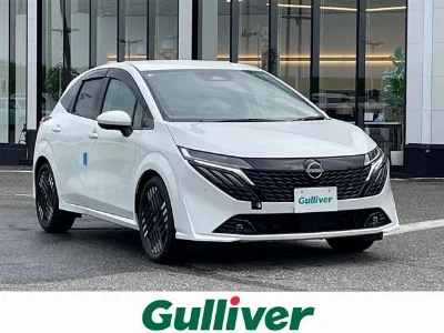 NISSAN AURA