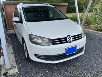 VOLKSWAGEN SHARAN