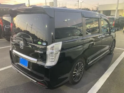 HONDA STEP WAGON