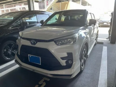 TOYOTA RAIZE 2021 с аукциона, 1200cc, пробег 32 000 км