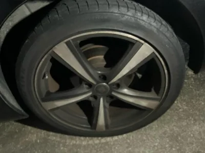 TOYOTA MARK X ZIO