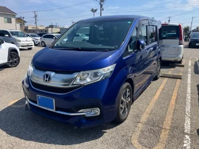 HONDA STEP WAGON 2015 с аукциона, 1500cc, пробег 129 000 км