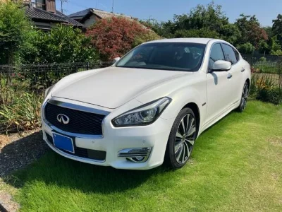 NISSAN FUGA