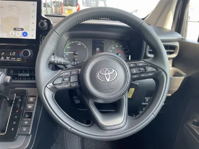 TOYOTA SIENTA 2026 с аукциона, 1500cc, пробег 0 км