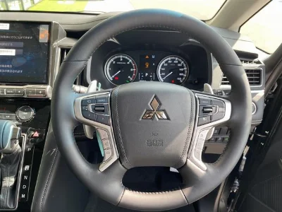 MITSUBISHI DELICA D5