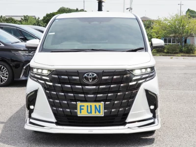 TOYOTA ALPHARD 2025 с аукциона, 2500cc, пробег 22 000 км