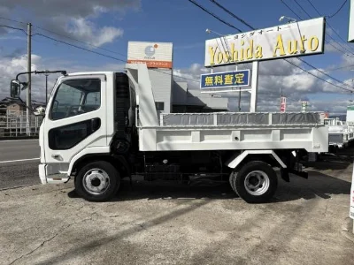 MITSUBISHI FUSO FIGHTER