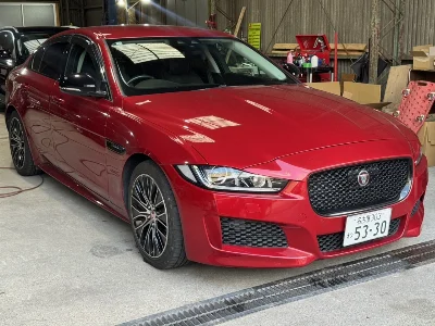 JAGUAR XE