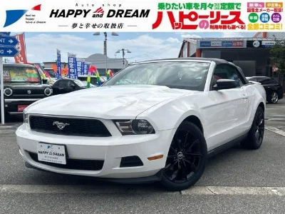 FORD MUSTANG
