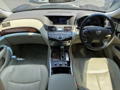 NISSAN FUGA
