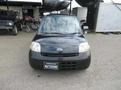 DAIHATSU ESSE