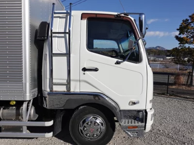 MITSUBISHI FUSO FIGHTER