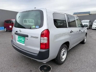 TOYOTA SUCCEED