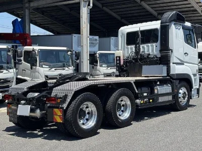 MITSUBISHI FUSO SUPER GREAT
