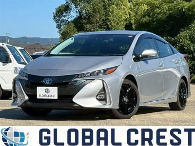 TOYOTA PRIUS PHV