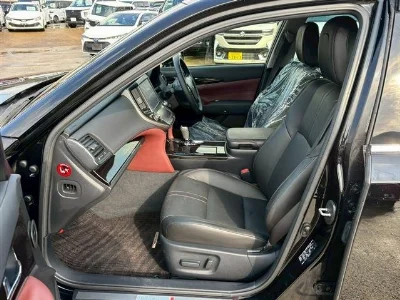 TOYOTA CROWN 2016 с аукциона, 2500cc, пробег 54 000 км
