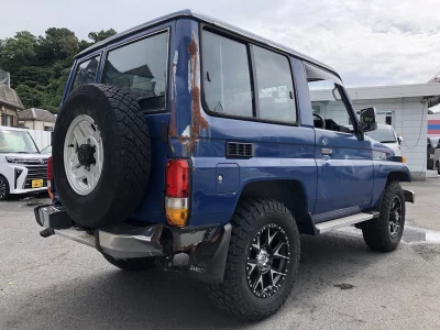 TOYOTA LAND CRUISER 1991 с аукциона, 3500cc, пробег 23 000 км
