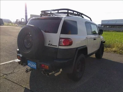 TOYOTA FJ CRUISER