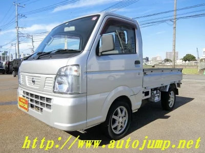 NISSAN CLIPPER TRUCK