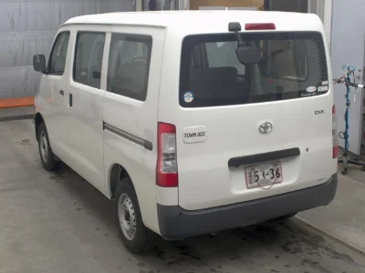 TOYOTA TOWN ACE VAN