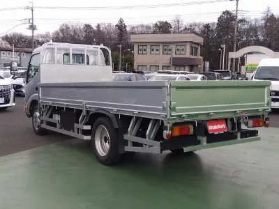 HINO DUTRO