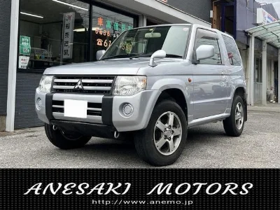 MITSUBISHI PAJERO MINI