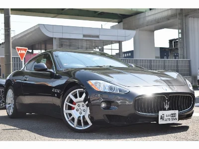 MASERATI GRANTURISMO