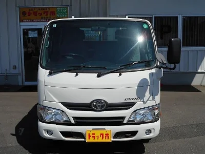 TOYOTA DYNA