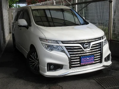 NISSAN ELGRAND