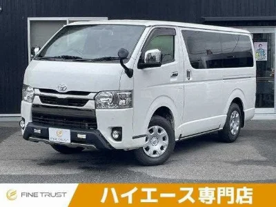 TOYOTA HIACE VAN 2020 с аукциона, 2754cc, пробег 79 000 км